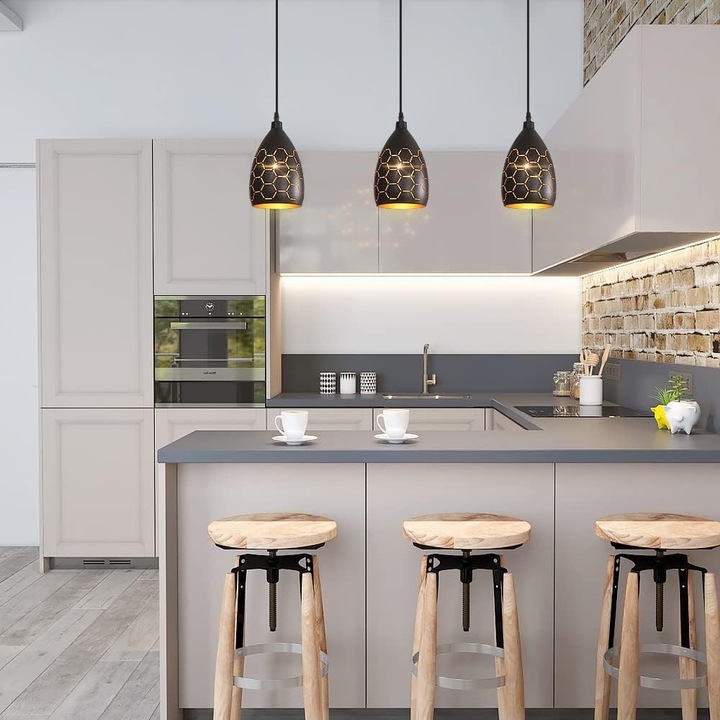 Черна метална висяща лампа, индустриален дизайн, 150x24x15см, тип фасунга E27, регулируема дължина на кабела 120см, 12W