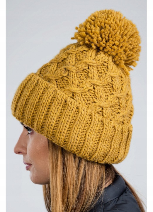 Caciula Dama Din Lana, Awama, Cz08, Unica, Compozitie 30% Lana, 10% Viscoza, 60% Poliacril, Cu Pompon, Uni, Galben, Ajustabil