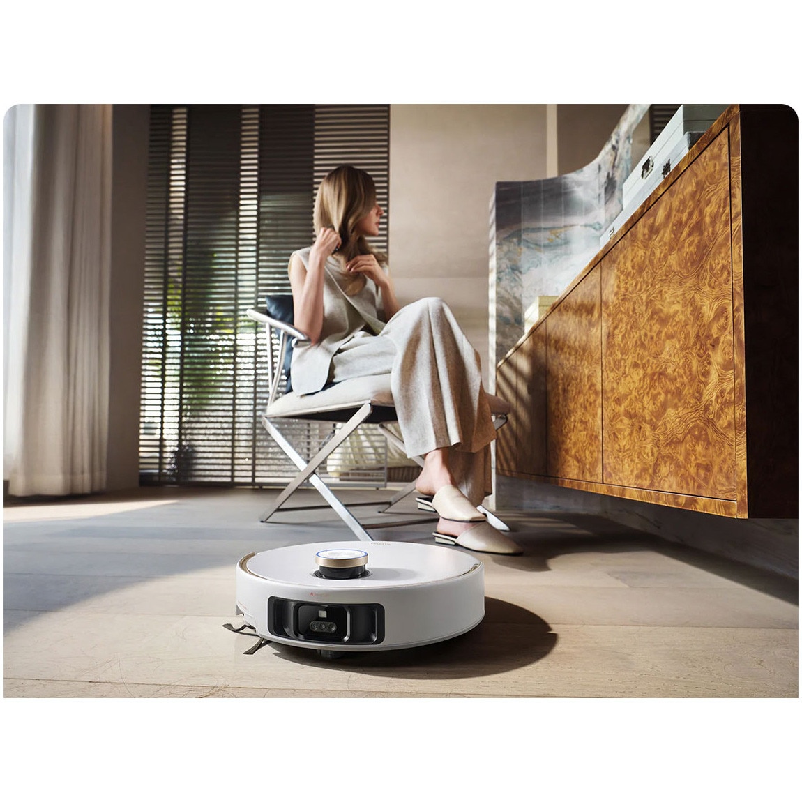 Robot aspirator si mop MOVA V50 Ultra Complete, 24000Pa, Auto-curatare, Perii anti-incurcare, Statie inteligenta, Alb