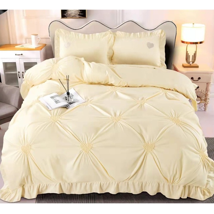 Lenjerie de pat cu inimioare brodate, crem, finet