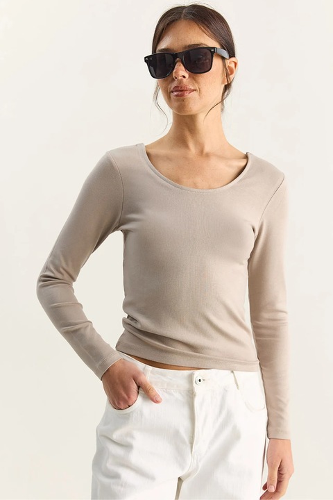 Bluza dama, Bianco Lucci, tricotata, guler in U, bej