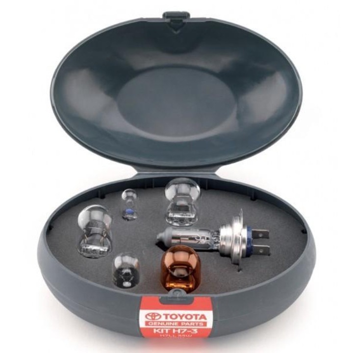 Комплект крушки за автомобил Toyota Auris Avensis Corolla RAV4 Prius Yaris 90981-YZZD3