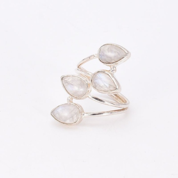 Inel reglabil din argint cu piatra lunii