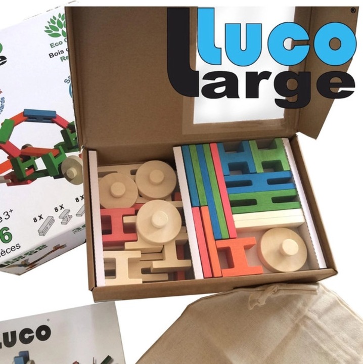 Blocuri de construit lemn Jucarie educationala Luco set 36 piese piese de construit lemn ecologic multicolor, include roti
