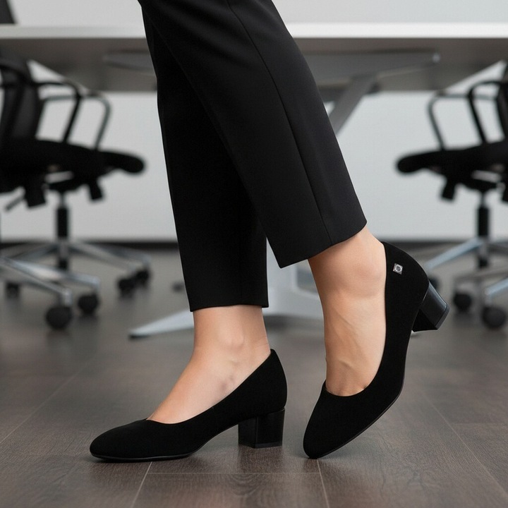 Pantofi eleganti cu toc C-130 122896, Negru