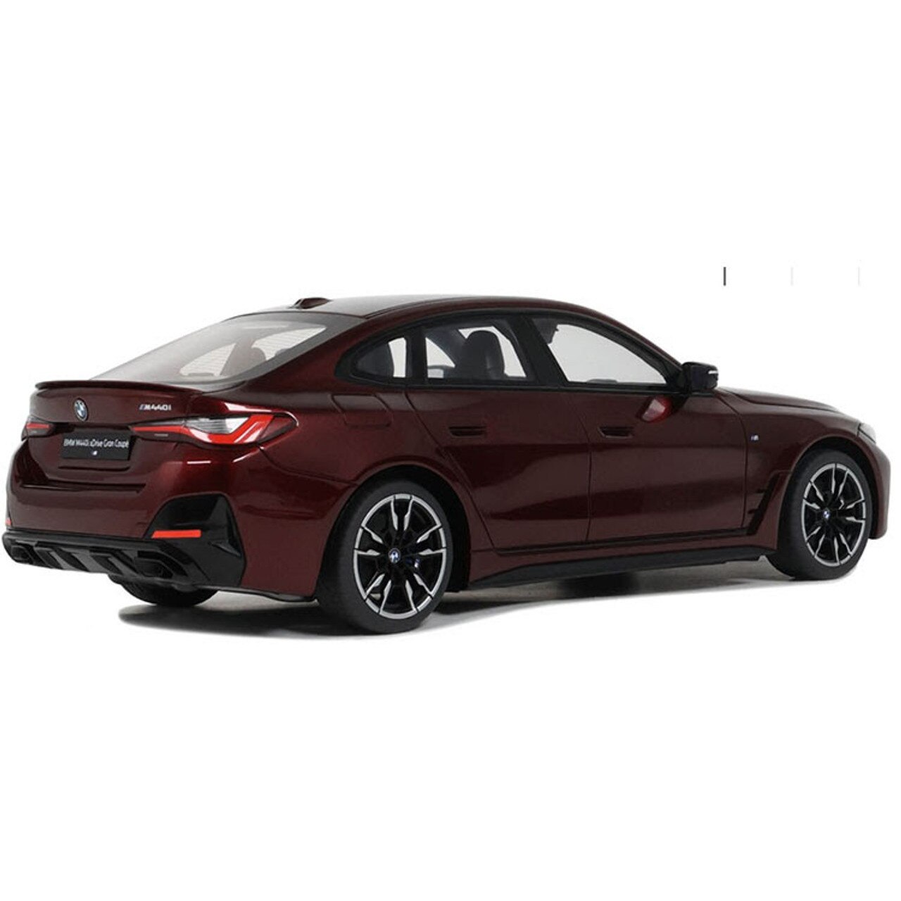 「chocolat」OTTO 1/18  M440i xDrive Macheta auto, Otto Mobile, BMW M440I xDrive Gran Coupe, roșu