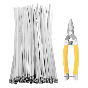 Suruburi, dibluri si accesorii uz general