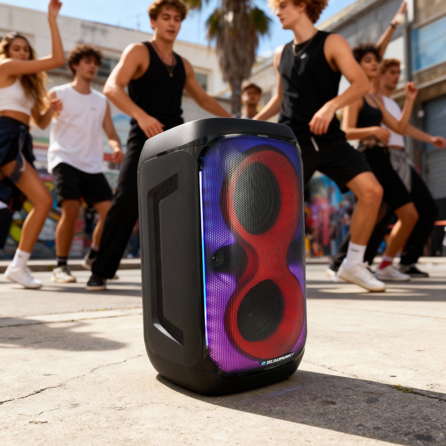 Difuzor Blaupunkt Party Box, iluminare LED, Bluetooth, USB si AUX, radio FM, functie karaoke, telecomanda, autonomie pana la 18h, PB60X