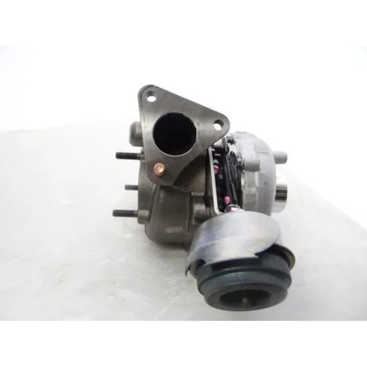 Компресор, система за принудително пълнене 717858-5010S Audi A4 B6/A4 B7/A6 C5/A6 C6 Skoda Superb 1 Vw Passat B5.5
