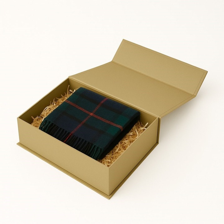 Cutie Magnetica, Neopak, Ambalaj Premium Cu Inchidere Magnetica, Carton Gros Si Rezistent, Design Elegant Si Modern, Usor De Folosit, Ideala Pentru Cadouri, Bijuterii Si Organizare, Potrivita Pentru Orice Ocazie, 30 x 20 x 9 cm, Bej