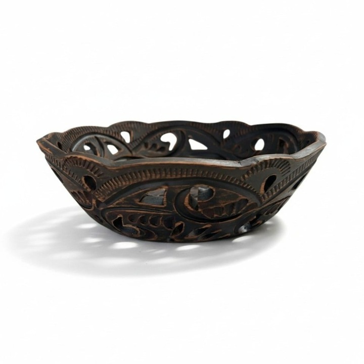 Bol ceramic lucrat manual, decupat, perforat – design unic pentru dulciuri si fructe,16 x 5 cm