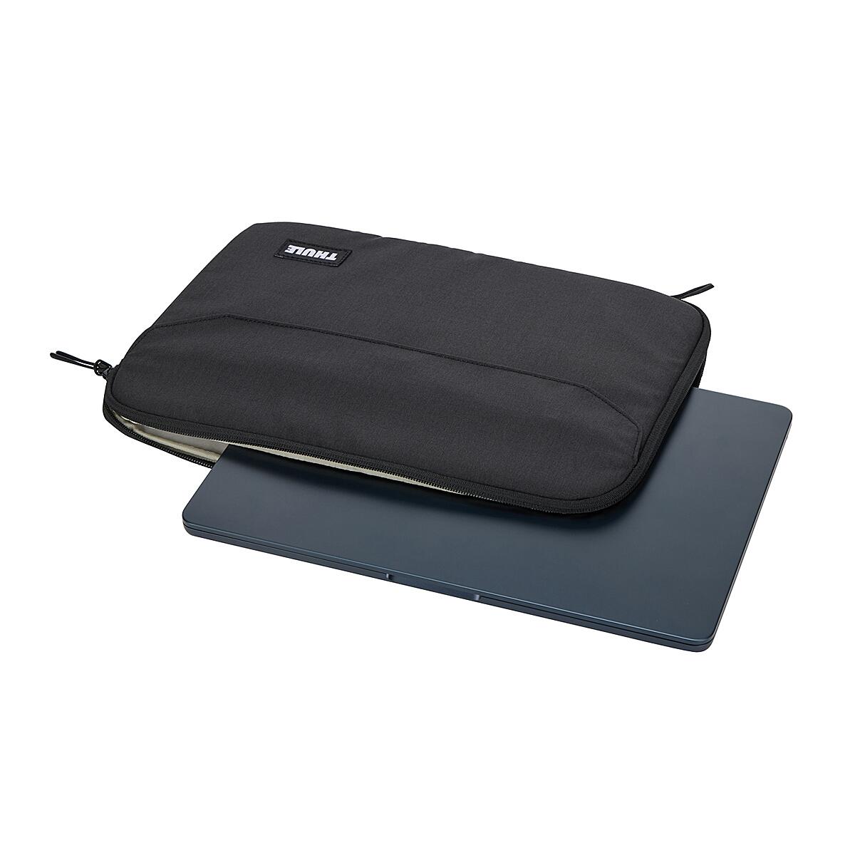 Husă laptop Thule Lithos, neagră, pentru MacBook Air 13", dimensiuni 33x3.5x23.5cm