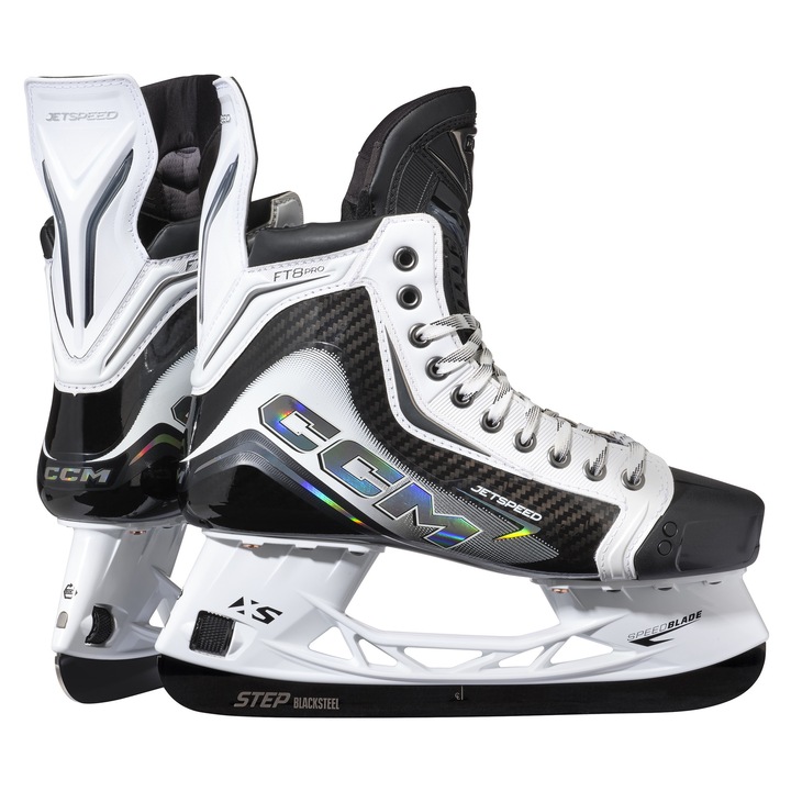 Patine de gheata CCM JETSPEED FT8 PRO albe, constructie dintr-o singura piesa, material FORS Composite, marimea 8.0