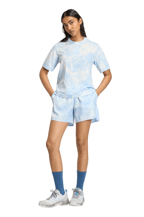 adidas Performance, Tricou cu model tie-dye pentru drumetii, Albastru deschis