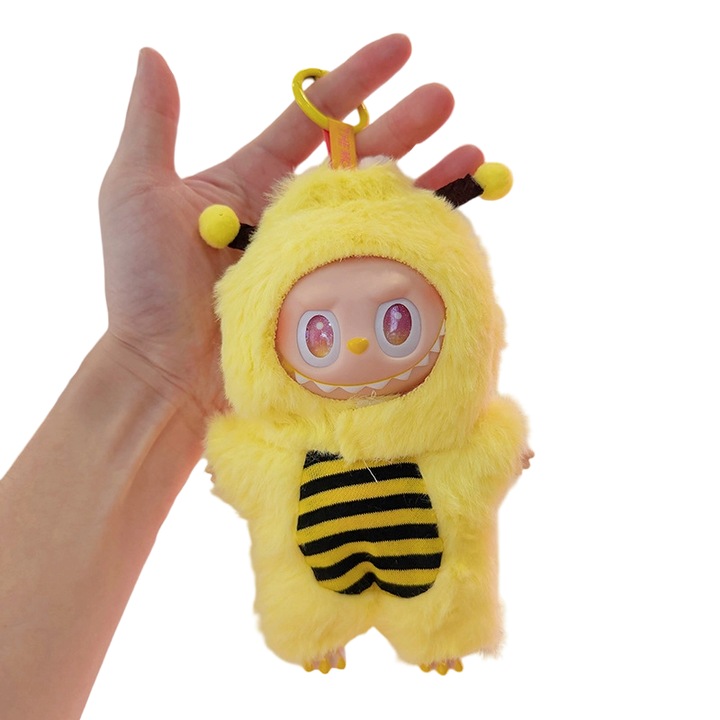 Costum papusa Labundry 17cm, serie iarna pufoasa, albina