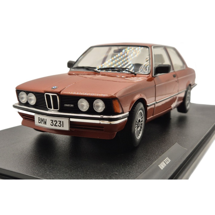 BMW E21 323i (1980) - Kastanienrot - Solido - 1:18