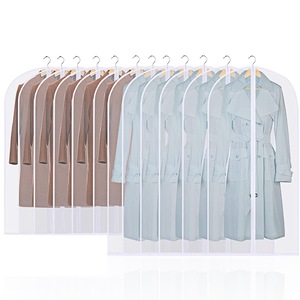 Organizatoare imbracaminte si incaltaminte