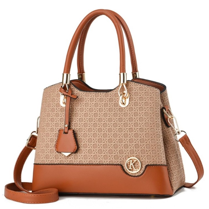 Geanta dama B1251 cu bareta pentru umar, Pandantiv, Piele ecologica, Maro