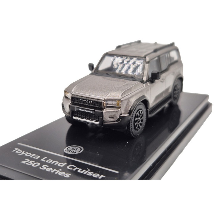 Toyota Land Cruiser 250 LHD (2024) - Paragon Models - 1:64