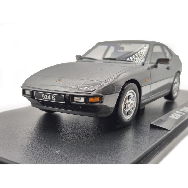 Porsche 924S coupe (1986) - metál szürke - KK-Scale - 1:18