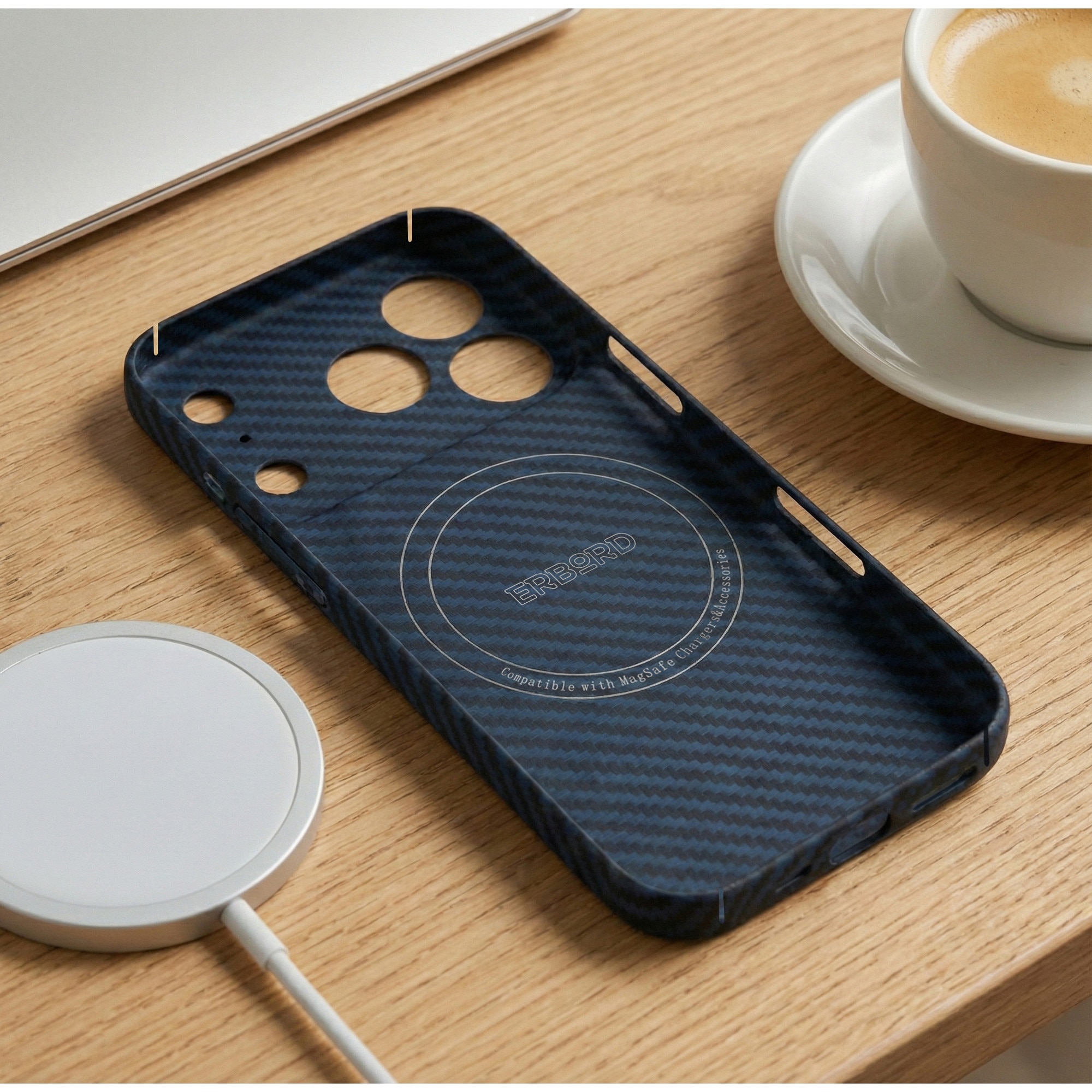 Etui pentru iPhone 17 Pro, ERBORD Full Kevlar, compatibil cu MagSafe, protectie ridicata, design subtire, albastru