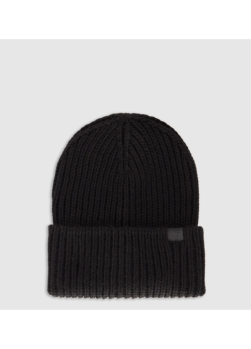 Női sapka 4F, fekete, univerzális méret