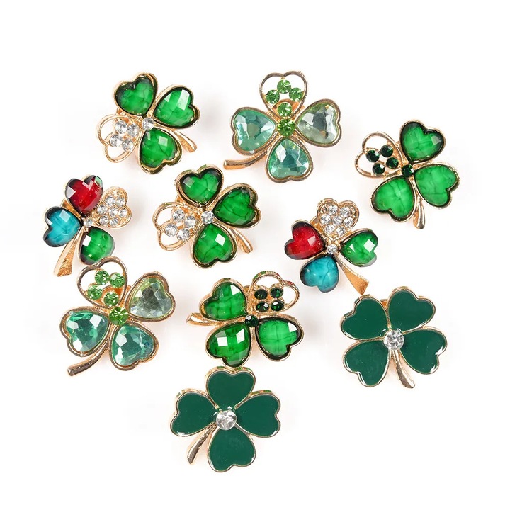 Set 10 x Brose martisor trifoi cu pietre verzi si colorate