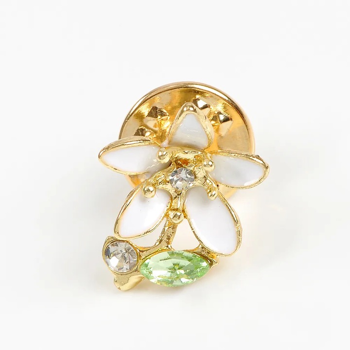 Brosa martisor floare alba