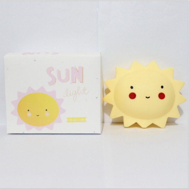 Lampa de veghe copii, design soare, galben