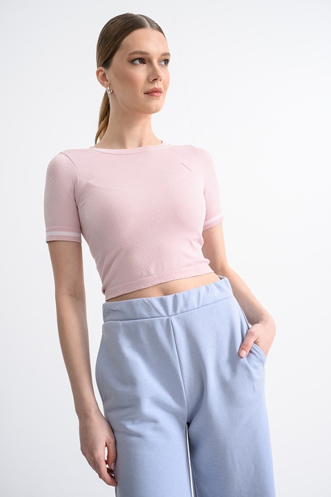 GUESS, Tricou crop cu decolteu la baza gatului, Roz pastel