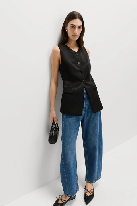 Marks & Spencer, Vesta cu decolteu in V, model uni si nasturi, Negru, 16