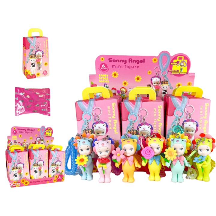 Аниме колекционерски фигурки, орнаменти за кола, комплект с ключодържател, цветя и подаръци