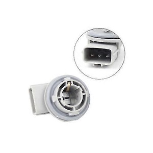 Becuri si sigurante auto