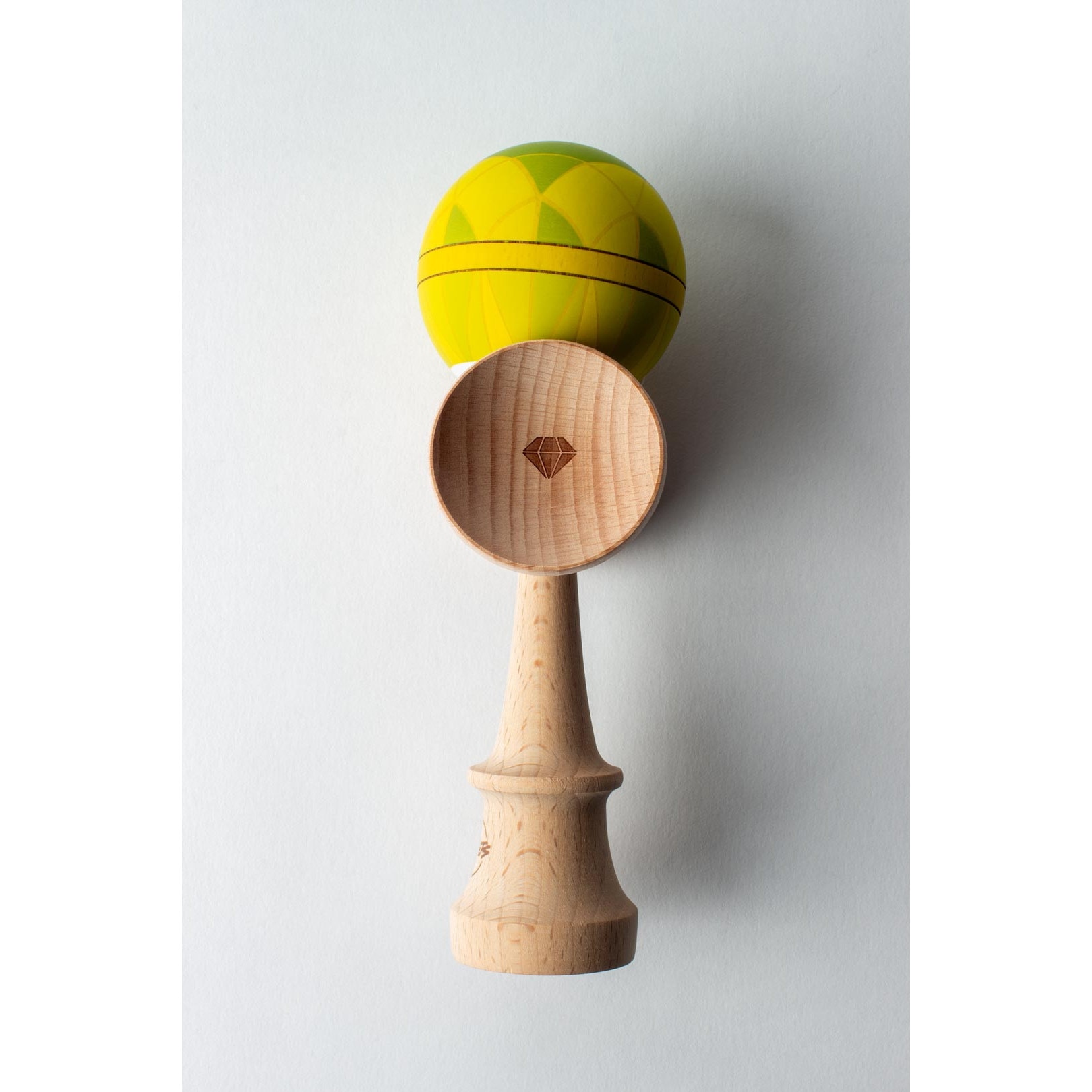Kendama Sweets Kendamas CF GEMS Turbo, Anti Skid 2.0, lemn de fag