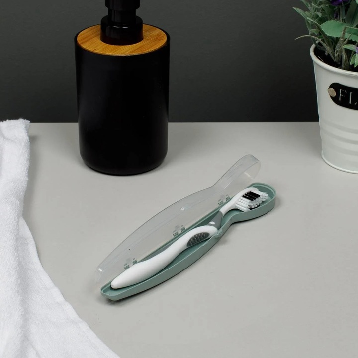 Mentazöld műanyag utazó fogkefe tartó 20.5cm