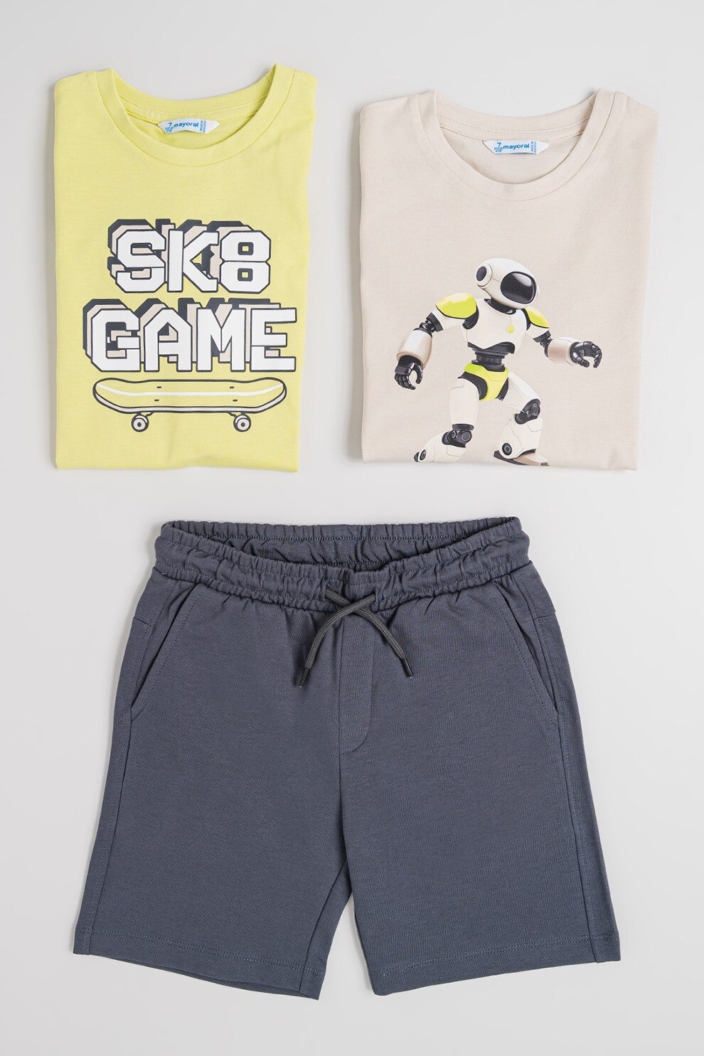 Mayoral, Set de pantaloni scurti si tricouri din bumbac - 3 piese, Verde, Maro nisip, 110 CM