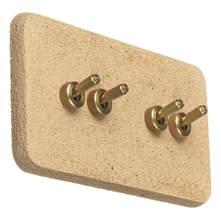 Négy darab arany színű, recézett sárgaréz kapcsoló, Honey Stone kompozit kerettel, kézzel készített, 70x45mm