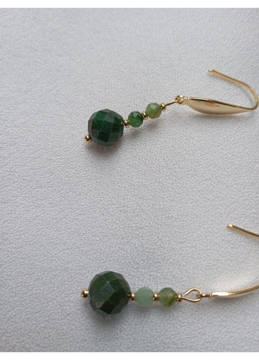 Cercei cu margele de Smarald si tortite placate cu aur 18K