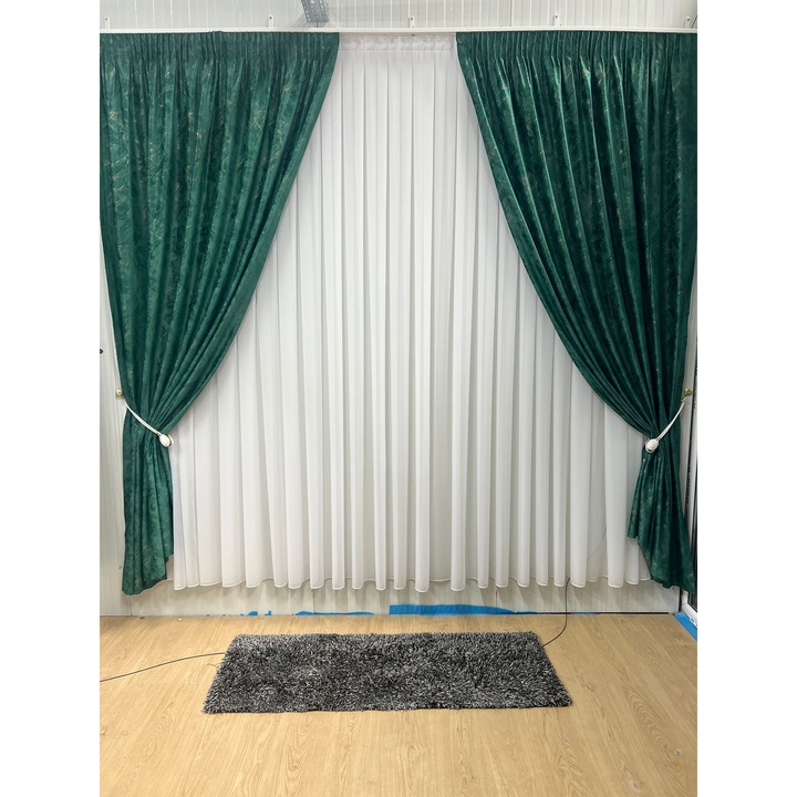 Sanremo smaragdzöld bársonyfüggöny szett, 10 cm széles ráncolószalaggal, 2x400x270 cm