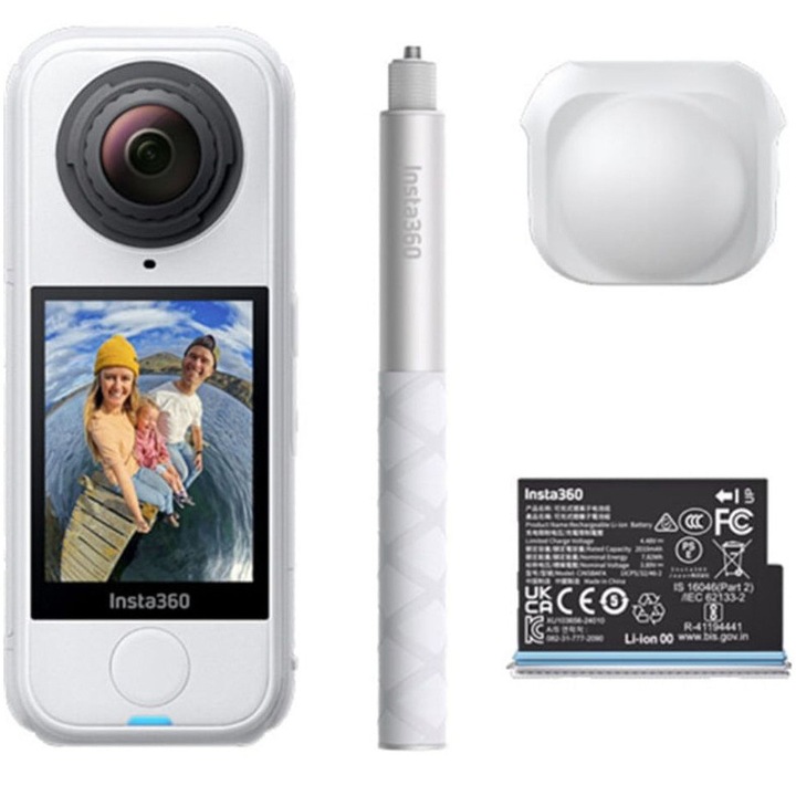 Спортна видеокамера Insta360 X4 Air, Starter Bundle, Arctic White