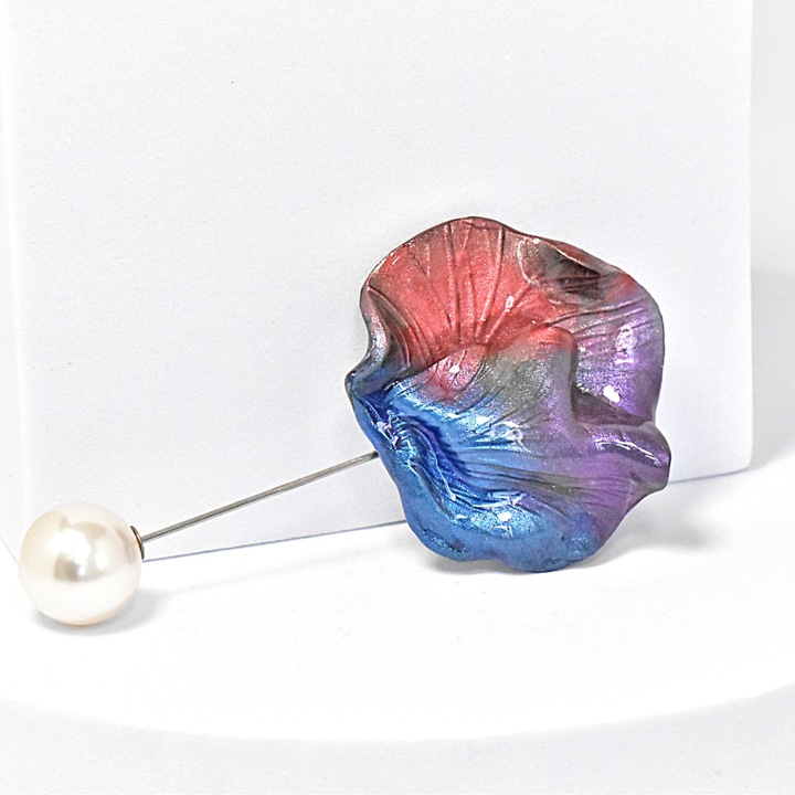 Brosa NARRU din lut polimeric si rasina epoxidica, design floral, multicolor