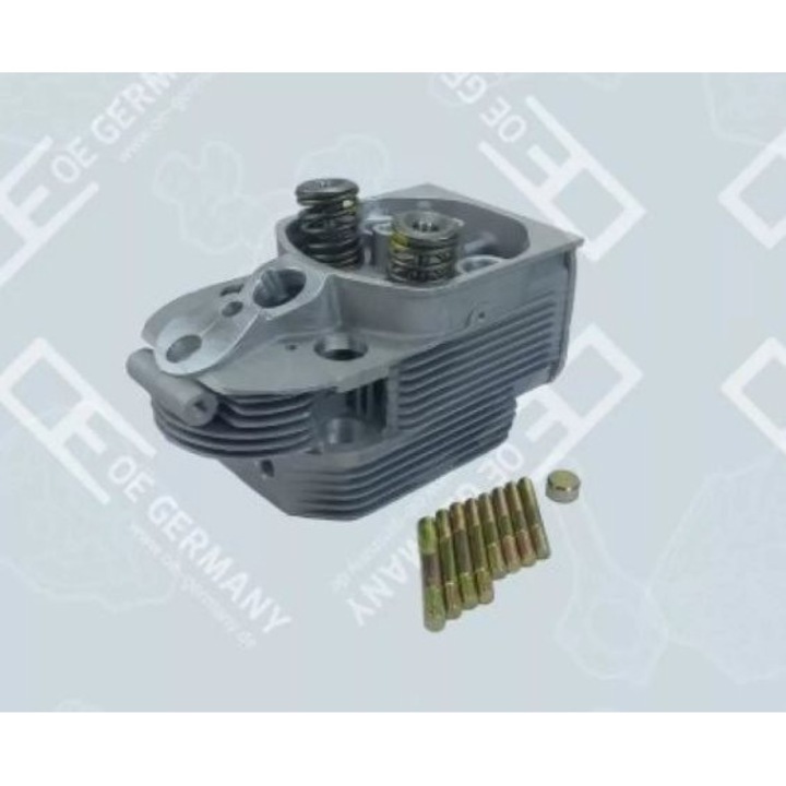 Капак на двигател OE GERMANY 040129912000 за Deutz F1-6L, 1966-2008