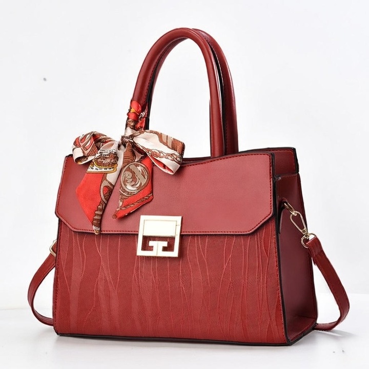 Geantă de damă B1266 visiniu, piele ecologică, 21x29x12cm, cu pandantiv