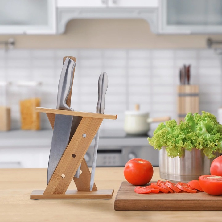 Бамбуков блок за ножове Northix, спестяващ място органайзер, за различни размери остриета, 30x15см