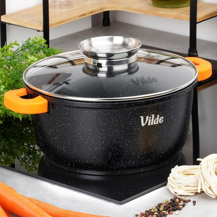 Oala Universala Cu Strat Antiaderent Din Granit Si Capac Termorezistent Cu Dozator Lichide Vilde Terruna Aroma, Diametru 24 Centimetri, Volum 4 L, Functioneaza Excelent Pe Inductie Si In Cuptor, Dotata Cu Protectii Din Silicon Portocaliu La Maner