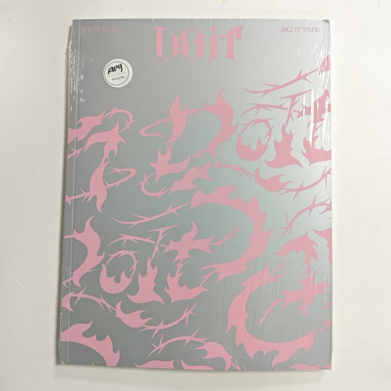 Albumul STRAY KIDS - [DO IT] SKZ IT TAPE IT Version - eMAG.ro