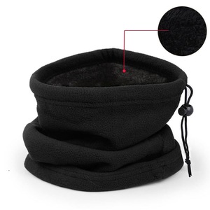 Fulare si esarfe sport barbati