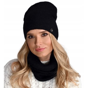 Caciuli si palarii dama