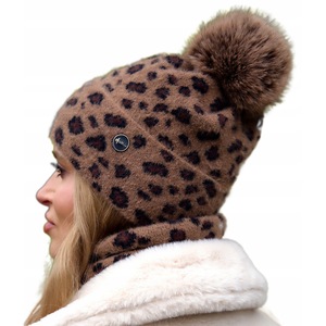 Caciuli si palarii dama