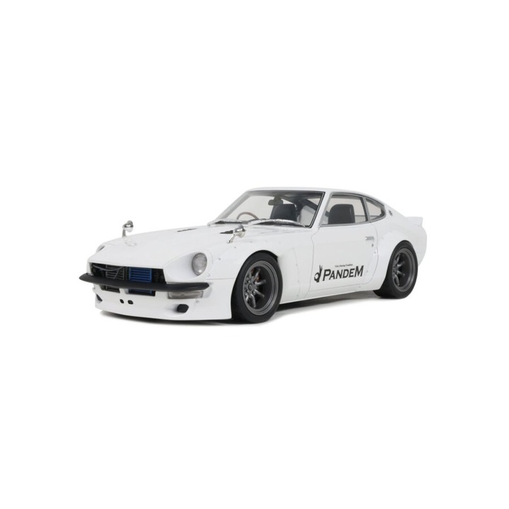 Nissan Fairlady Z Pandem autómodell, 2015 1:18 Otto Models (OT1167)